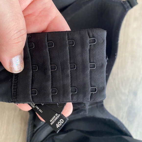 ✨SOLD✨ Torrid bra 40 D - Picture 4 of 7